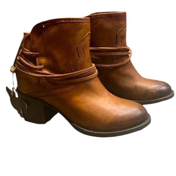 FREEBIRD | CASEY - Cognac Leather Western Cowboy Boots SZ 7 NEW - Picture 3 of 9